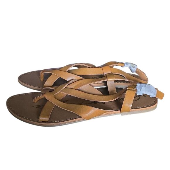 American Rag cie Women's Size 7 Dk Tan Strappy Ankle Buckle Sandals - Picture 1 of 5